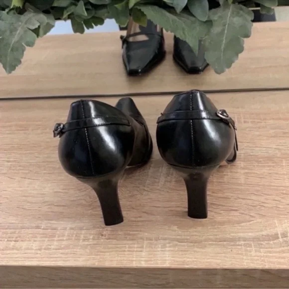 KENNETH COLE NEW YORK BLACK HEELS SIZE 7.5 - Picture 11 of 13